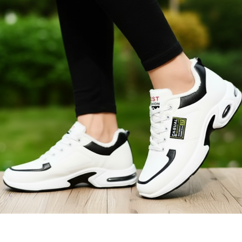 New unisex waterproof leather trainers – casual, comfortable, breathable, and ideal for outdoor use. A trending fashion choice